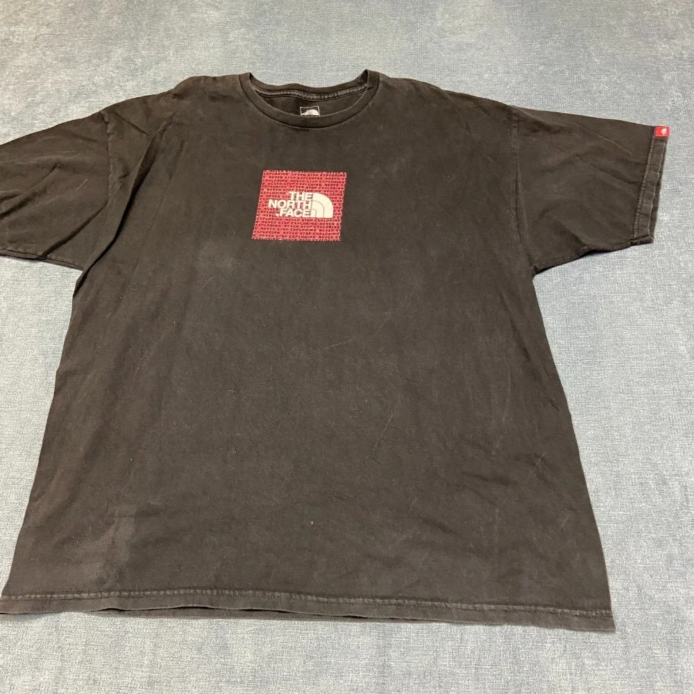The North Face Redbox Tee Shirt Mens XL Black Graphic Print Knit Cotton Casual